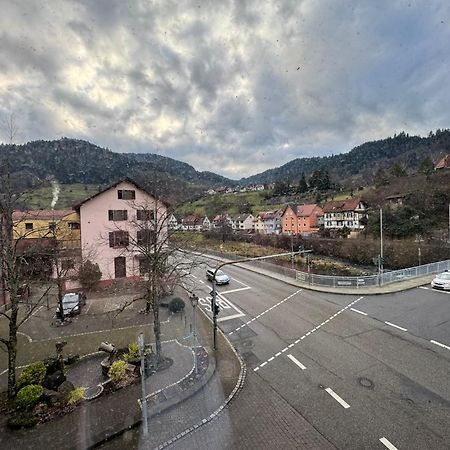 Hotel Gruener Baum - Hotel Im Murgtal, Schwarzwald Weisenbach Exteriör bild