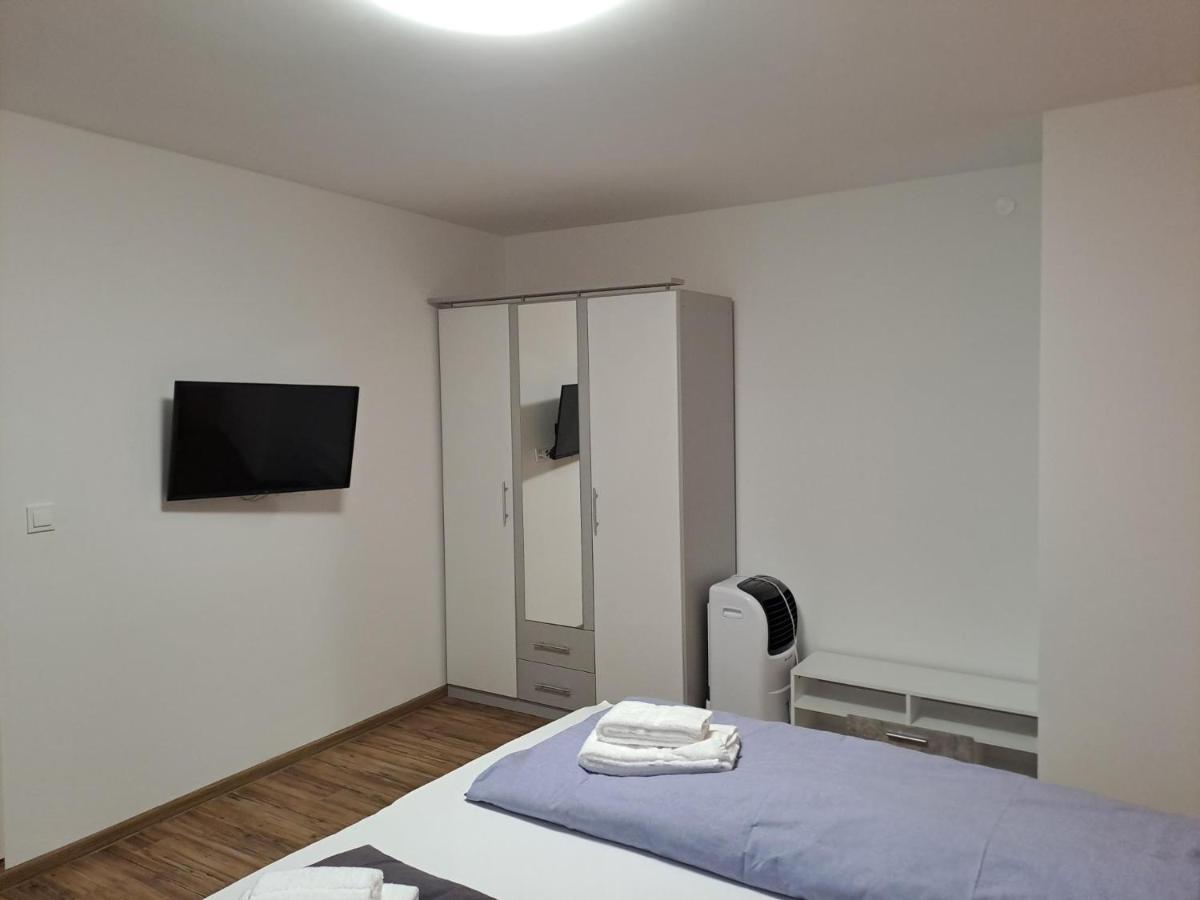 Hotel Gruener Baum - Hotel Im Murgtal, Schwarzwald Weisenbach Exteriör bild