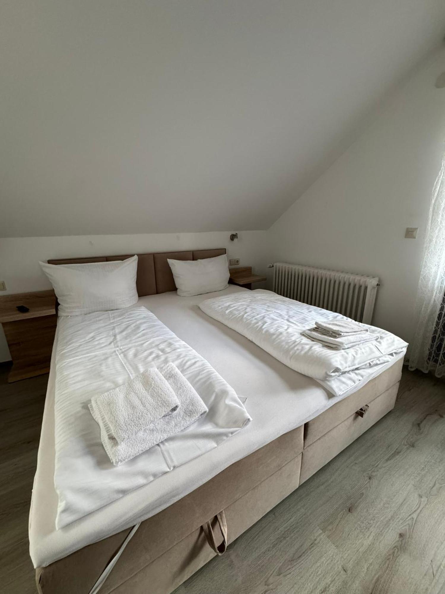 Hotel Gruener Baum - Hotel Im Murgtal, Schwarzwald Weisenbach Exteriör bild