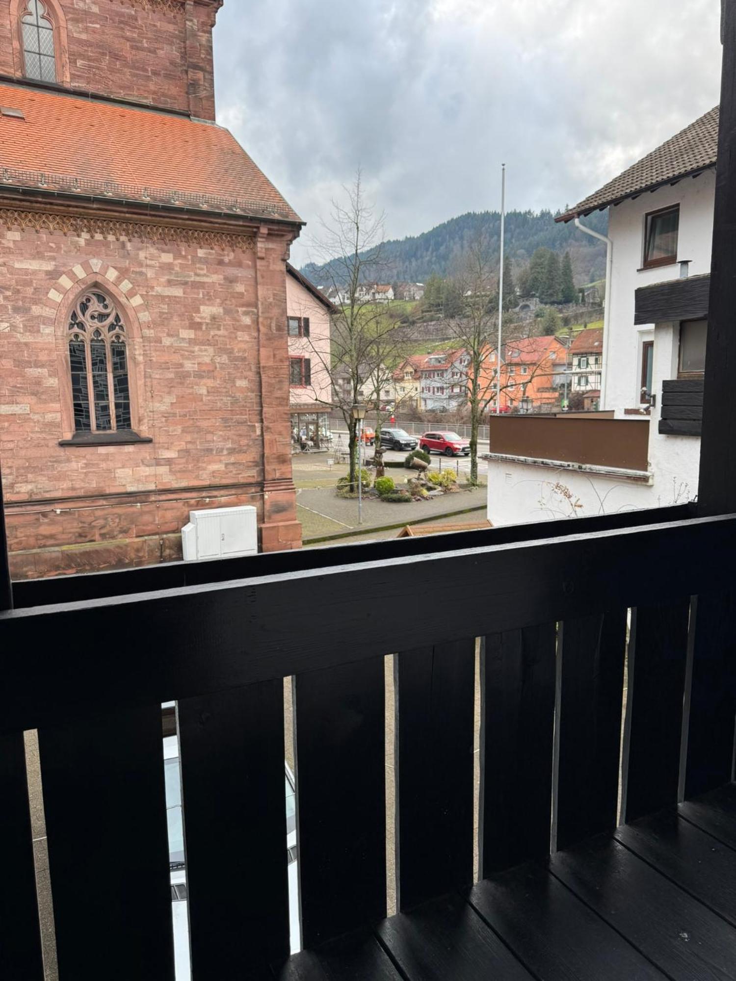 Hotel Gruener Baum - Hotel Im Murgtal, Schwarzwald Weisenbach Exteriör bild