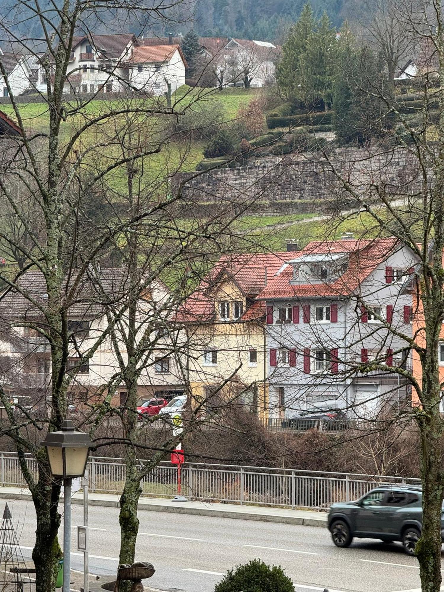 Hotel Gruener Baum - Hotel Im Murgtal, Schwarzwald Weisenbach Exteriör bild